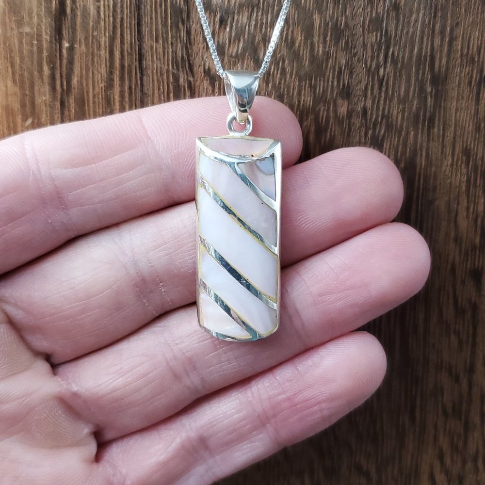 18 Inch Sterling Silver Light Colo Shell Rectangle Pendant Necklace